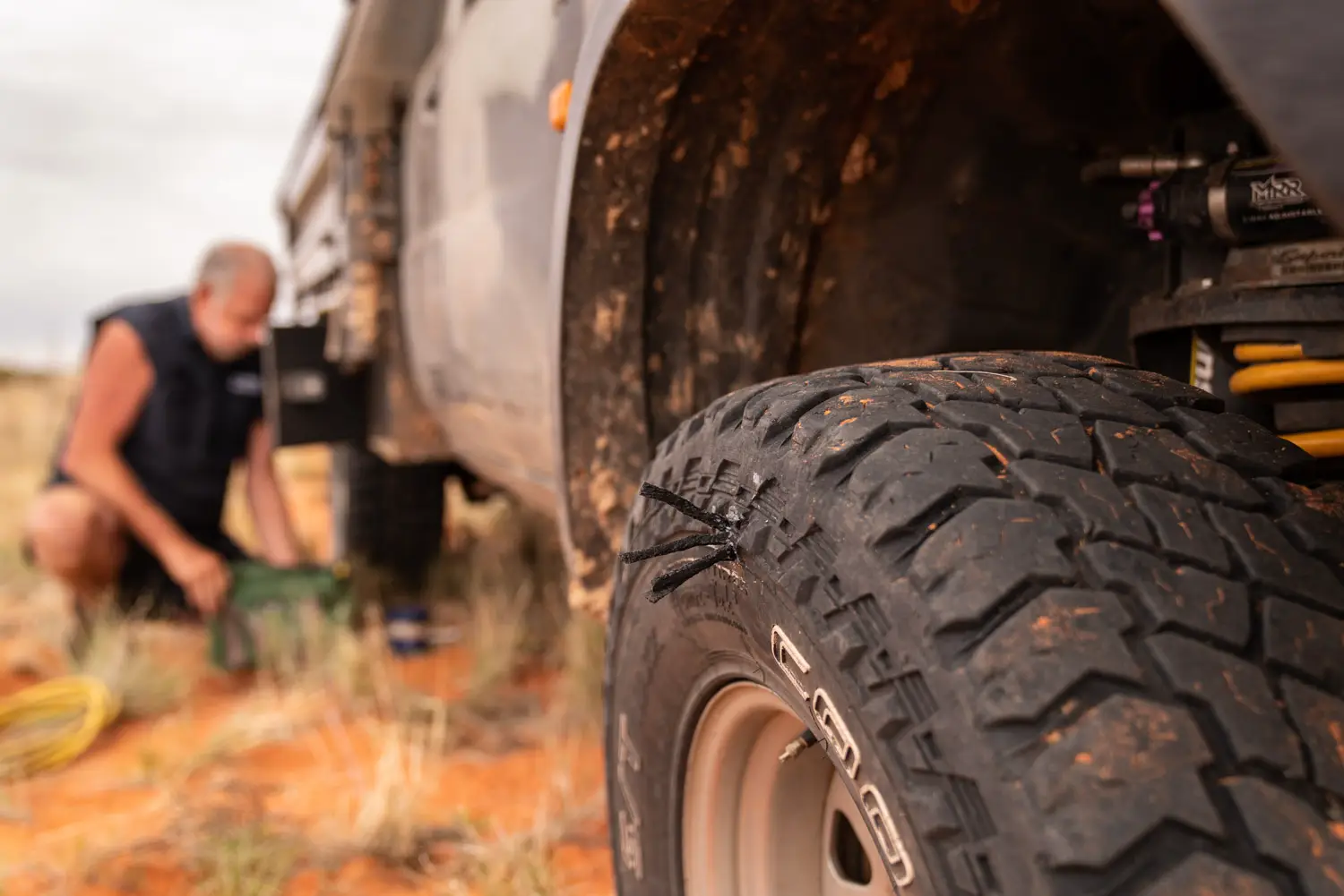 Tyre repair and recovery in the desert